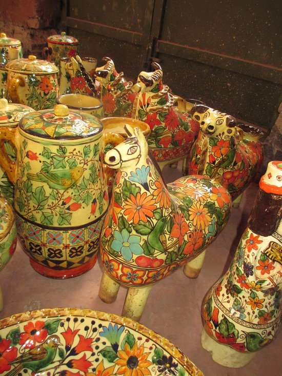 Toros cusquenos ceramicos pintados a mano